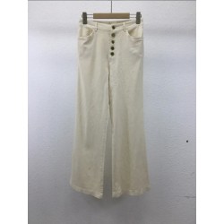 PANTALON CORTÉ